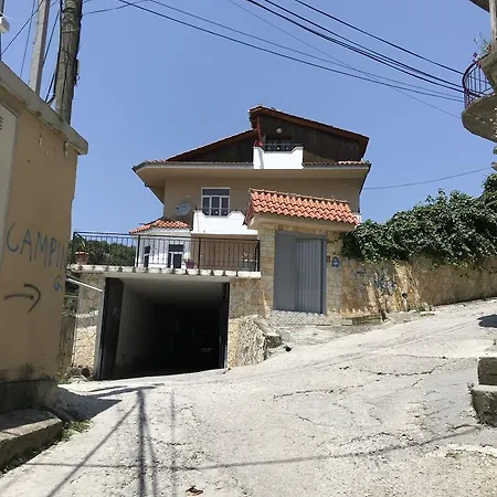 بيت ضيافة Bellavista *